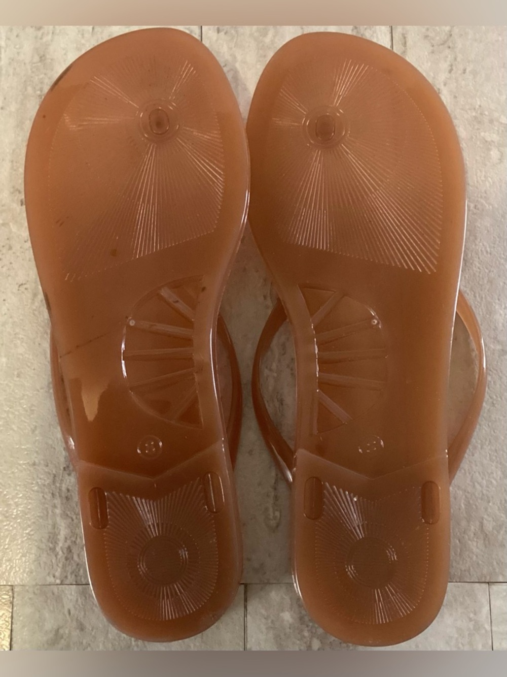 Cushsionaire Splash Jelly Flip Flops - Picture 2 of 7